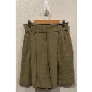 H&M Olive Green Zipper Shorts